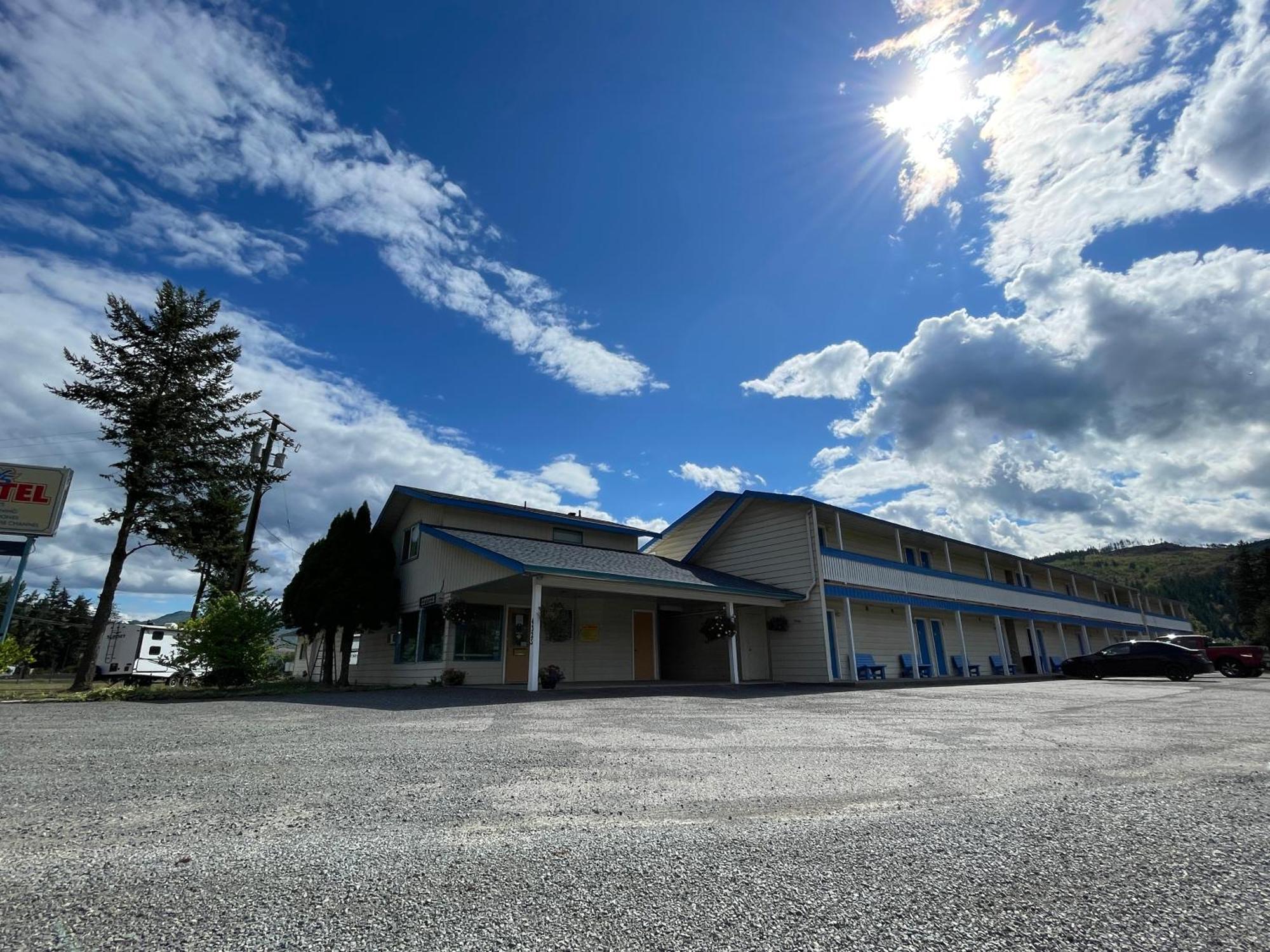 Y-5 Motel Barrière Exterior foto